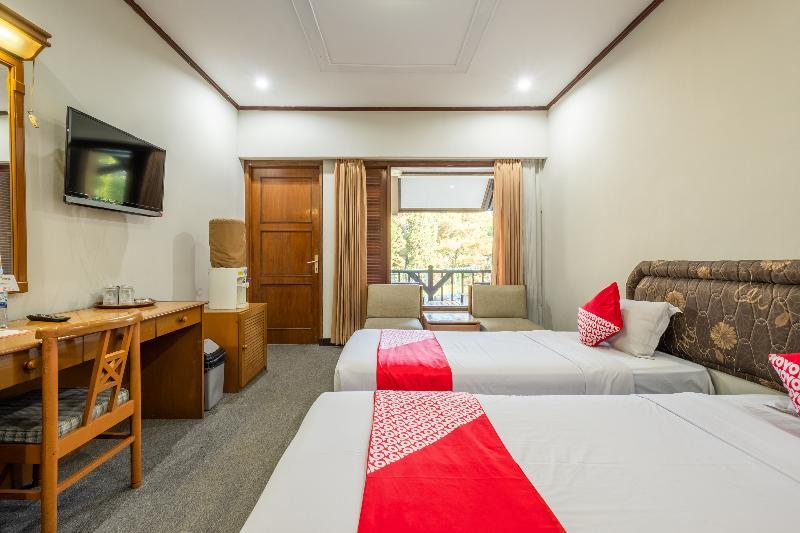 Capital O 1256 Sangga Buana Resort And Convention Hotel Cianjur Zewnętrze zdjęcie